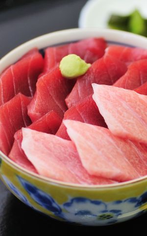 大間マグロ丼